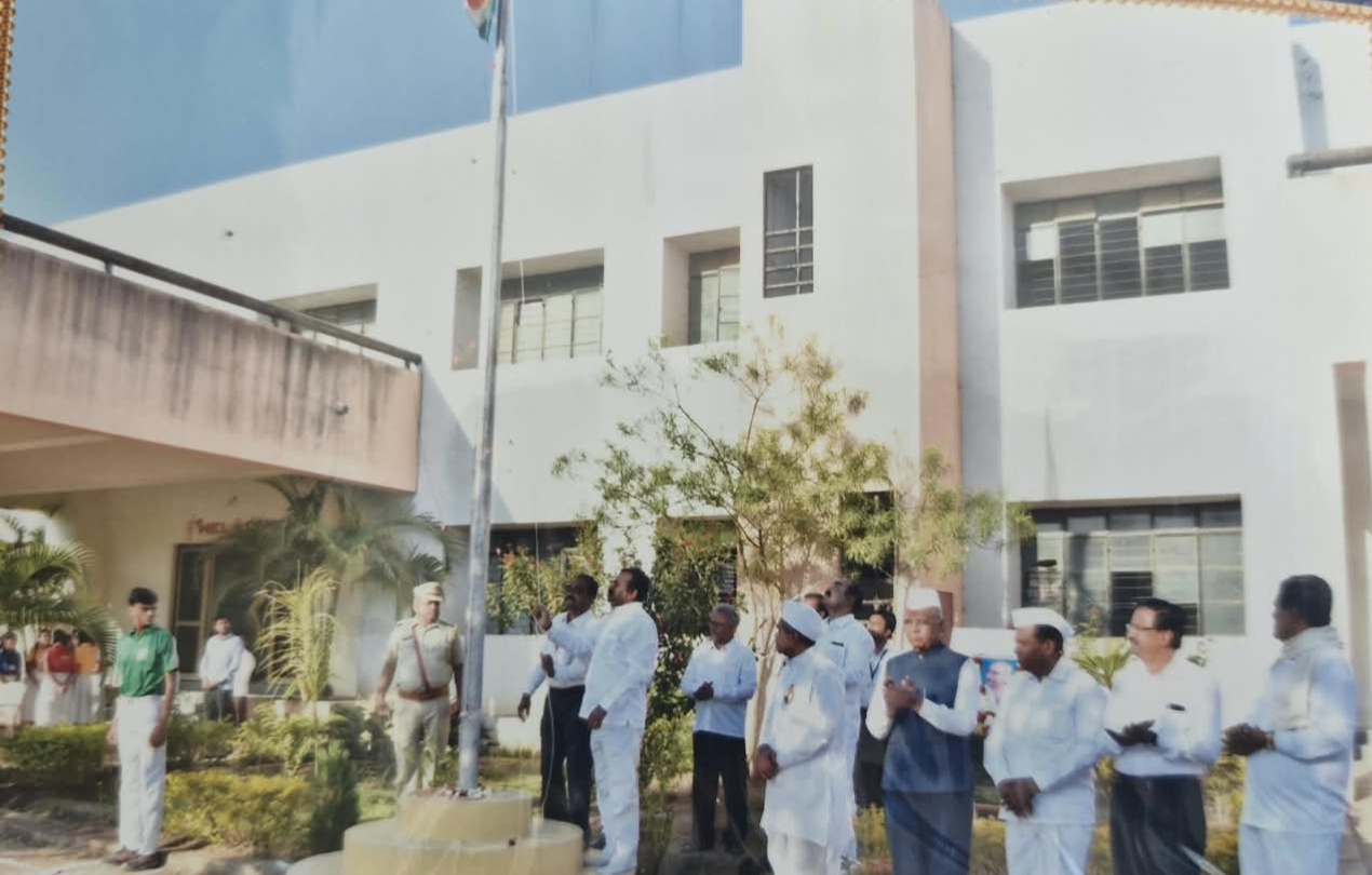 Flag hoisting