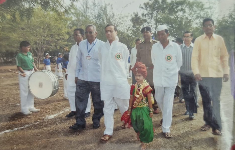 Traditional dress